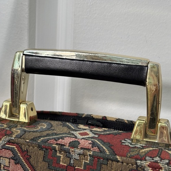 Vintage 80s 90s Y2K Needlepoint Tapestry Purse Handbag Structured Travel Case - Picture 4 of 15